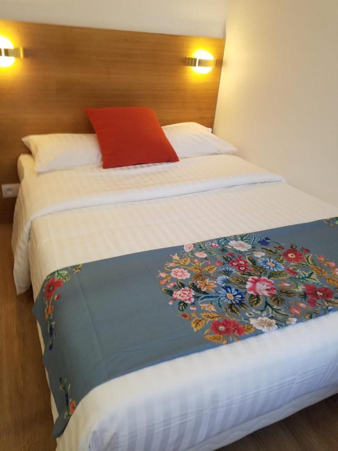 Hotel Dupleixadiama パリ エクステリア 写真